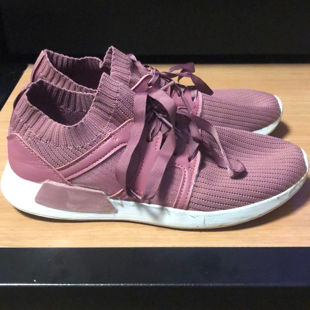 Off Brand Pink Meshwork Sneakers